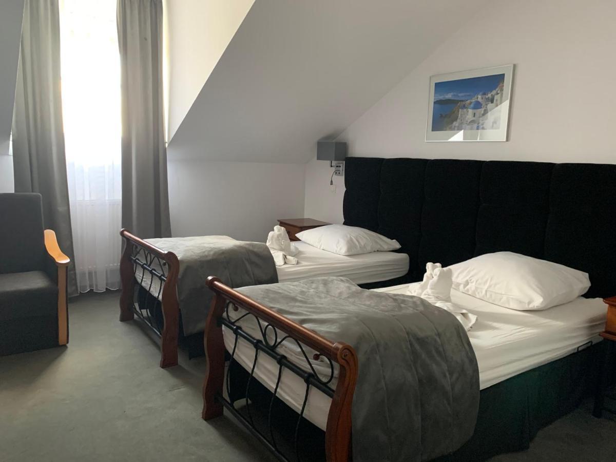 Hotel Kameleon Tarnobrzeg Exteriér fotografie